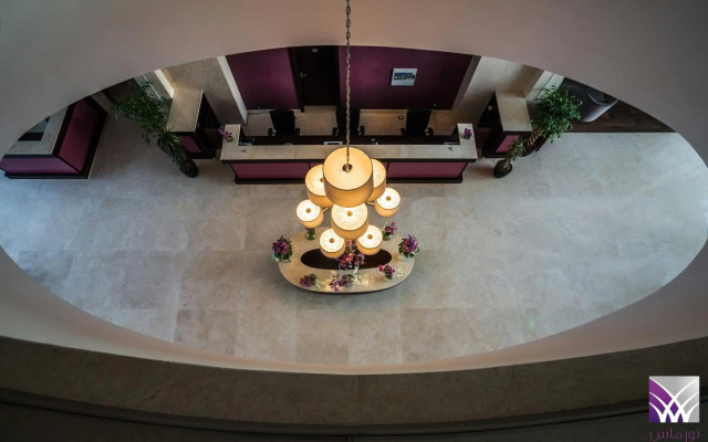 Normas Hotel