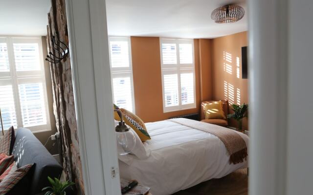 no.12 self check-in apartments