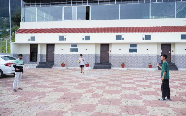 Ketti Heights Resorts