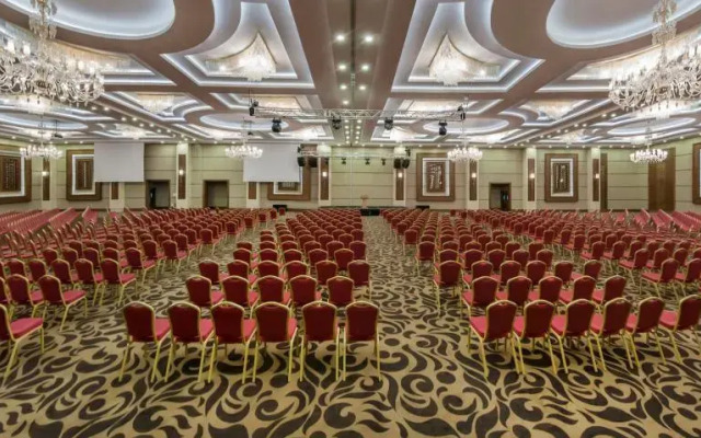 Akrones Hotel