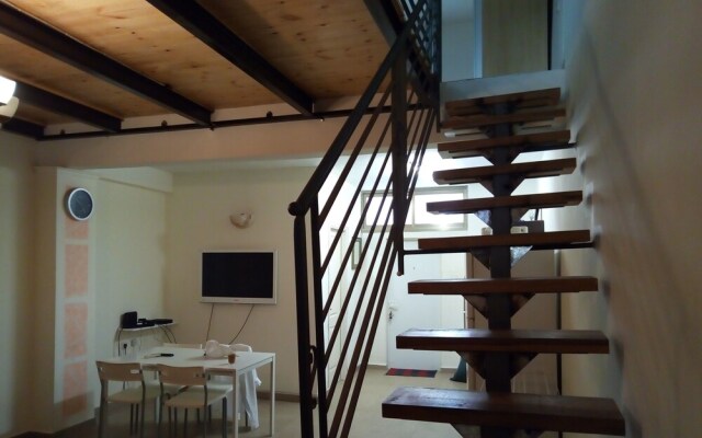 Bat Ami Suite