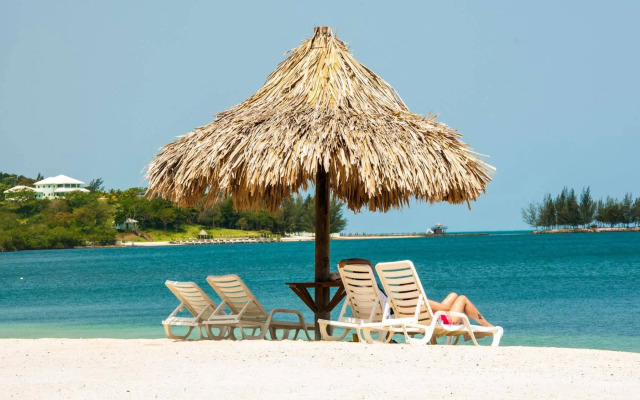 Hotel Turquoise Bay Resort