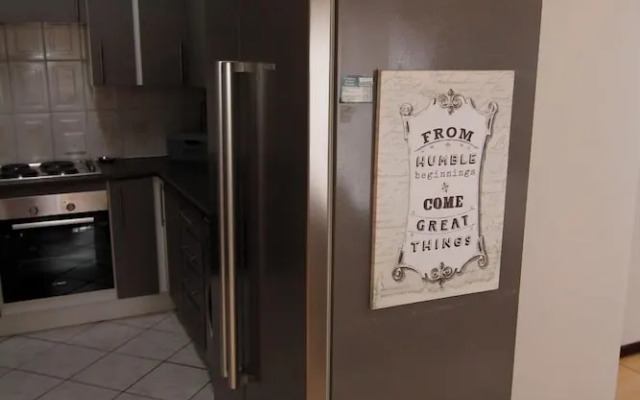 Madison House & Cottages