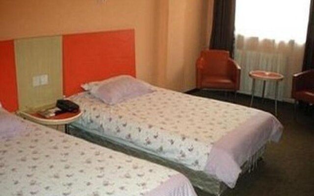 Motel168 Wuhan HuaQiao Inn