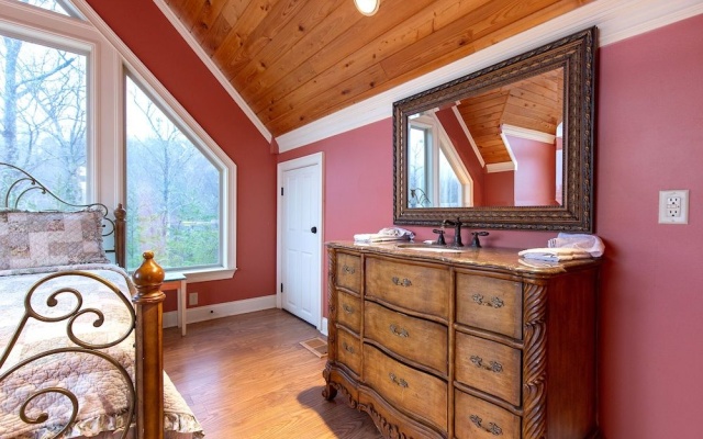 Cajun Spice by Jackson Mountain Rentals