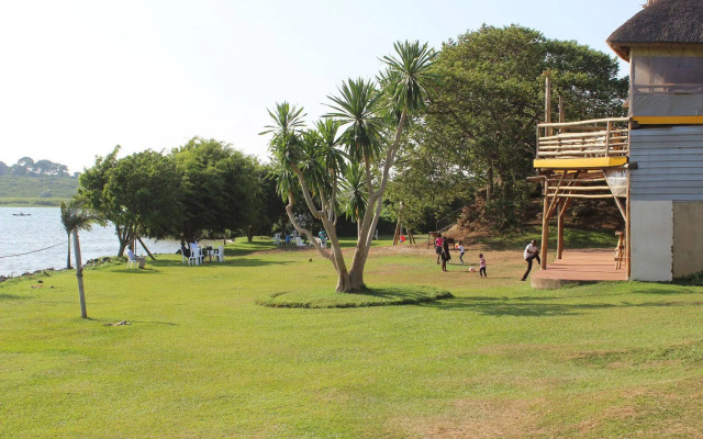 Sky Beach Hotel