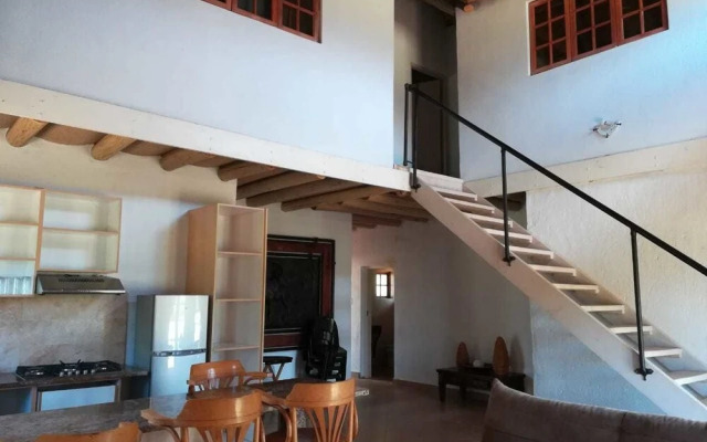 African Explorer Private Game Lodge