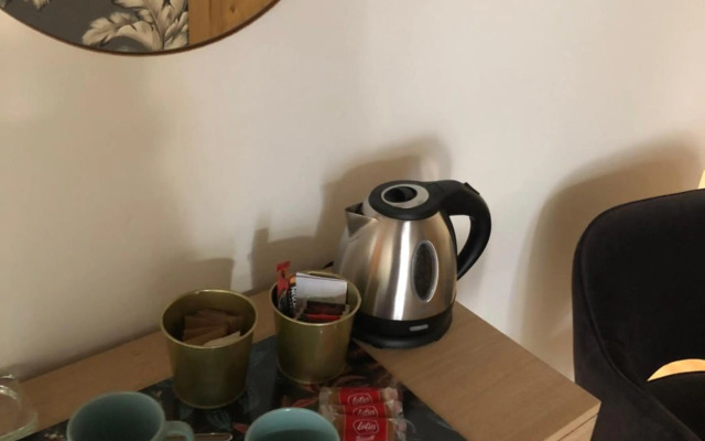 Blooms Botanical Rooms