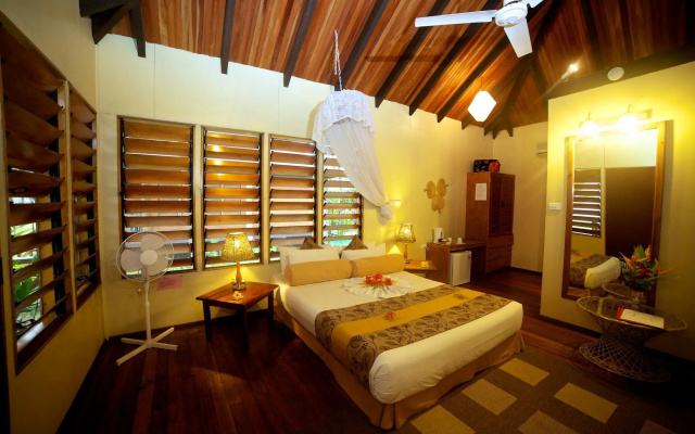 Club Fiji Resort