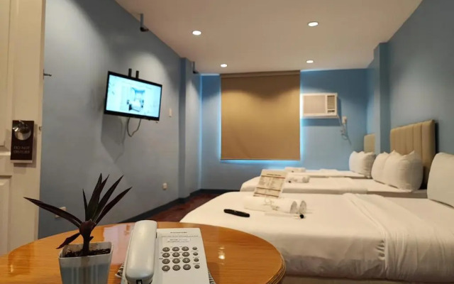 Glory Hotel Cubao
