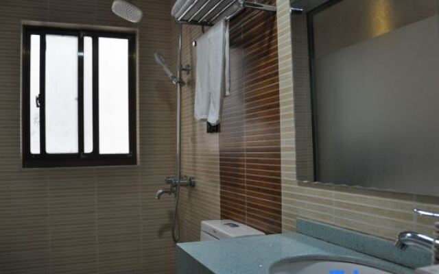 Q+ Jiuhuashan Hongyunlou Grand Hotel