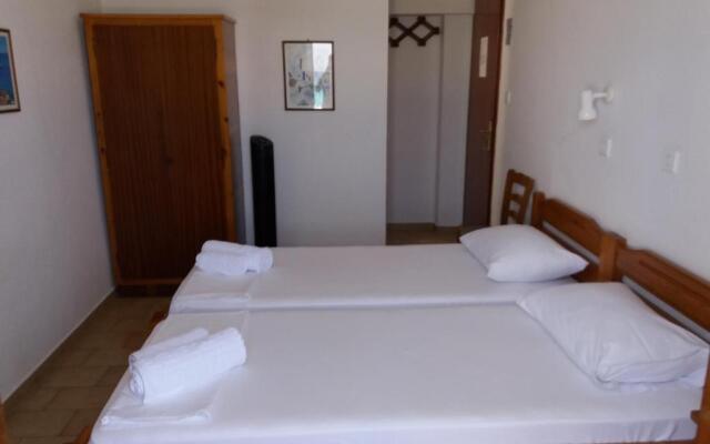 Pension Giannis Perris