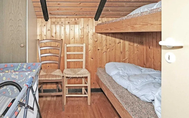 6 Person Holiday Home in Rodby