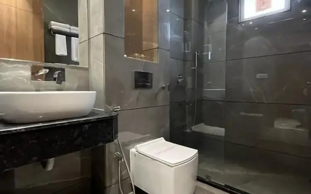 Hotel Three Seasons