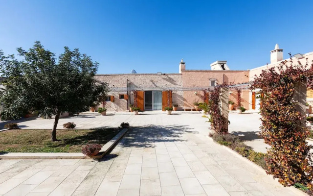Masseria Misocampo With Garden And Pool