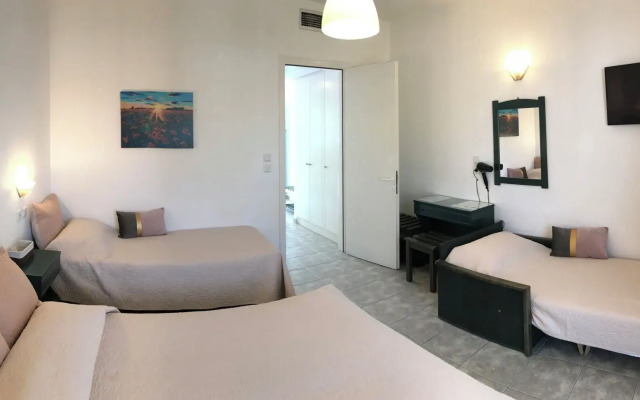 Victor-Eleni Hotel