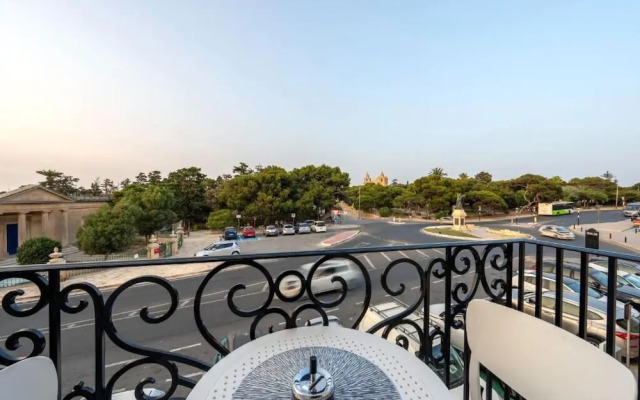 Domus Boutique Hotel