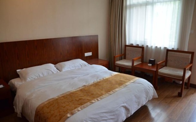 China Magnetic Mountain Springs Park – Guest Rooms – Yantai