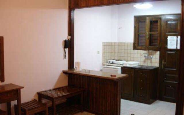 Koursaros Apartments