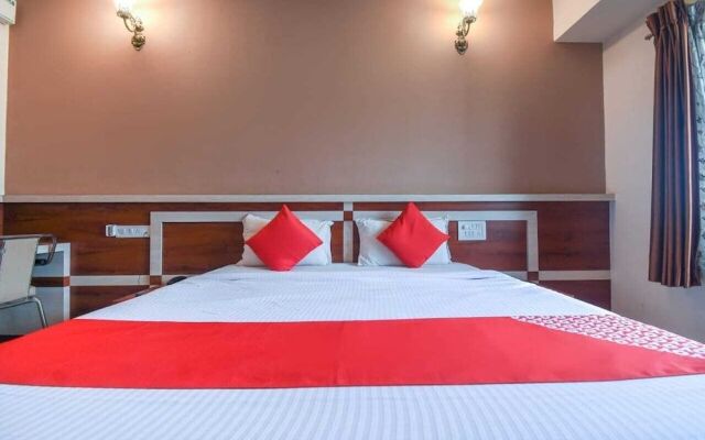 Sri Nidhi Hotel