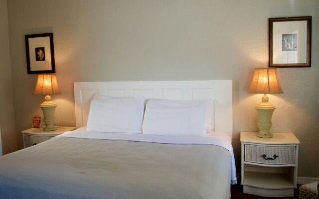 Sta 'n Pla Motel