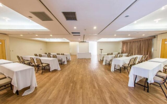 Summit Suites Hotel Taubate