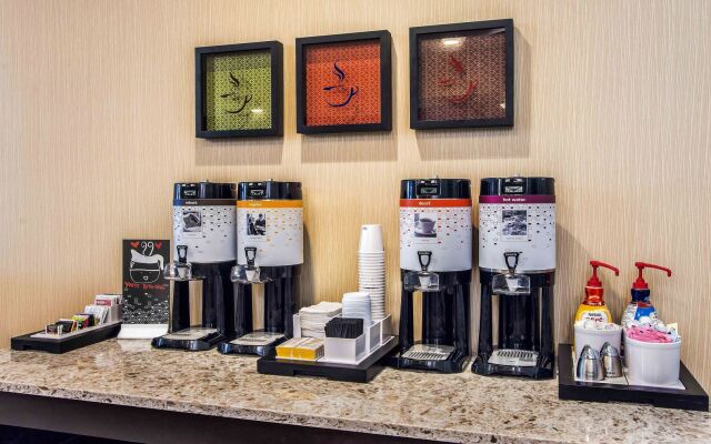 Hampton Inn & Suites Clearwater Beach