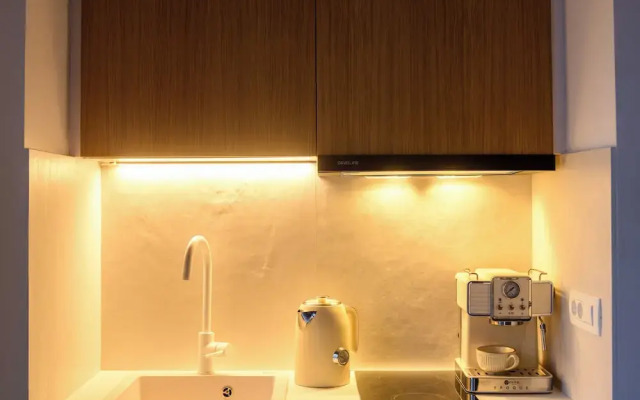 Themis Goddess Cave Suites