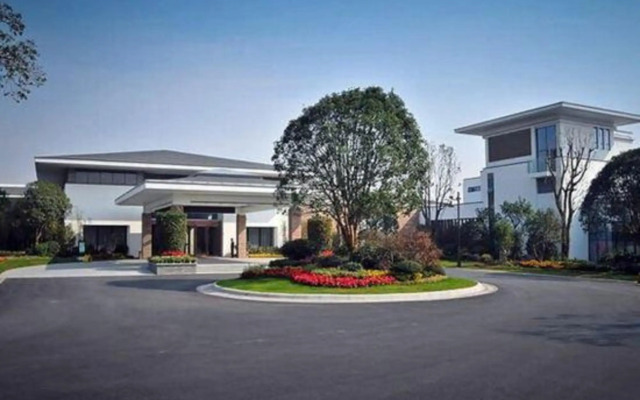Longtan Lake Hotel