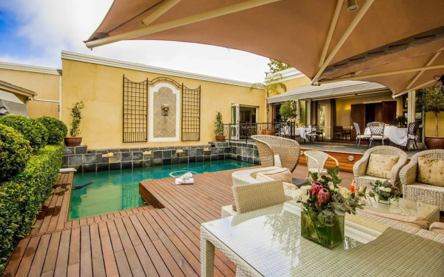 Lemoenkloof Boutique Hotel