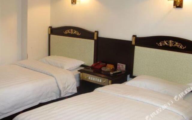 Hotan Tianyu Hotel (Tuanjie Square)