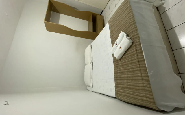 Center 1 Hotel