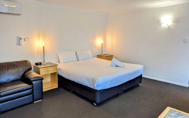 Arkana Motor Inn & Terrace Apartments – Guest Rooms – Mount Gambier