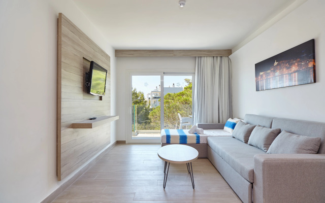 Sol Bahia Ibiza Suites