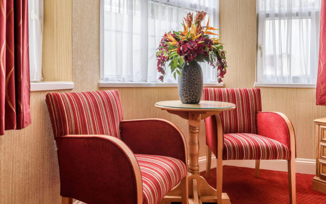 Montana Hotel London