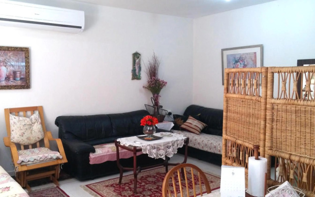 Shelly's Home Boutique Apartments