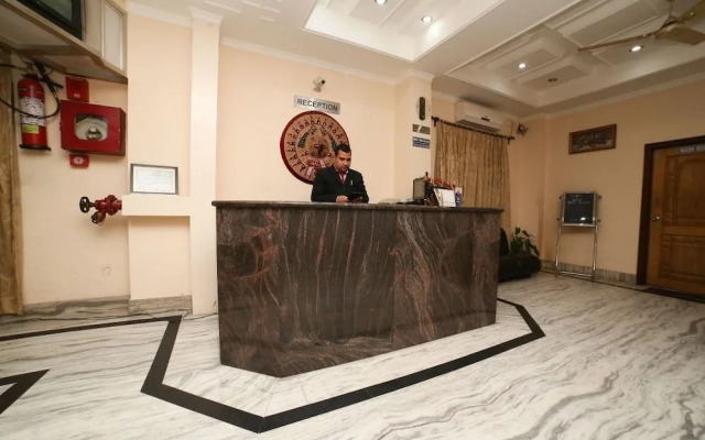 Hotel Priya Palace