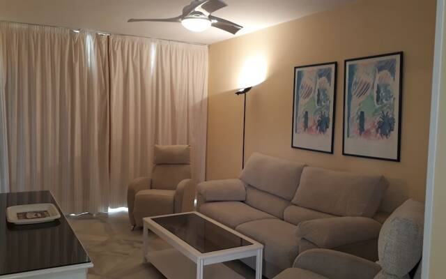 Apartamentos Leo Las Américas