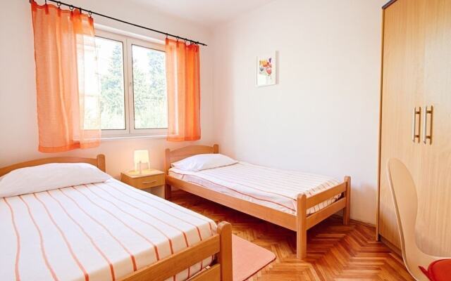 Apartment Marijana With a sea View