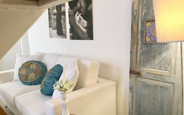 Cortile Siciliano 124