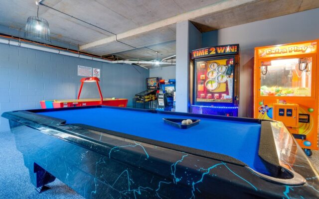 Aqualuna Beach Resort