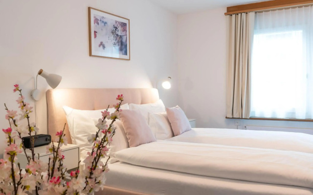 La belle vue - Boutique Hotel & Café