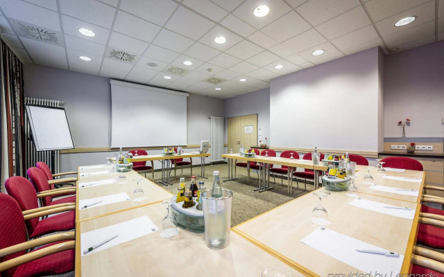 Holiday Inn Express Düsseldorf City North by IHG