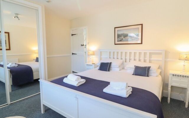 Sea View Apartment
