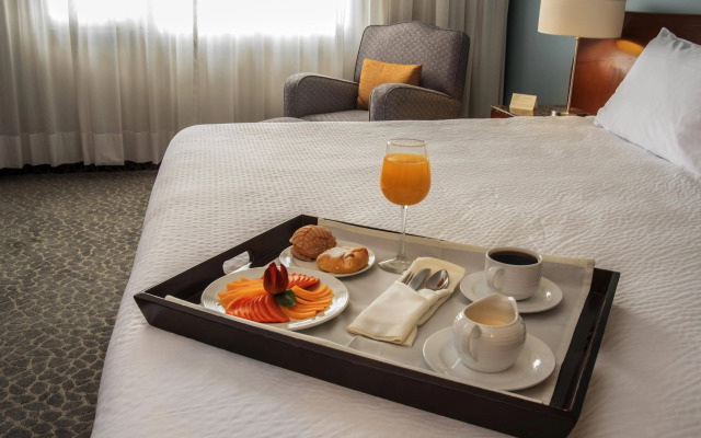 Courtyard by Marriott Mexico City Revolucion