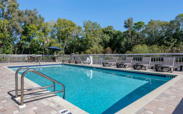 Quality Inn Sarasota North Near Lido Key Beach