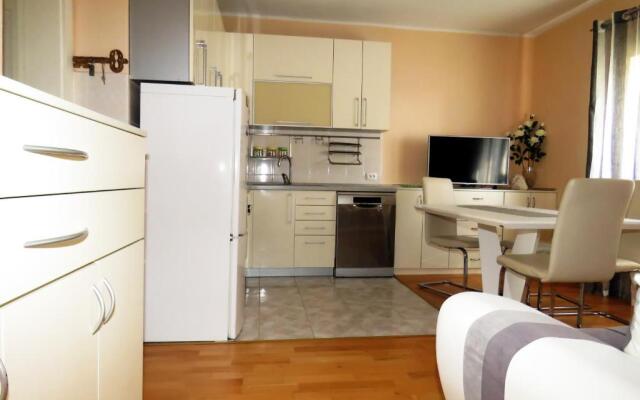 Apartment Central City