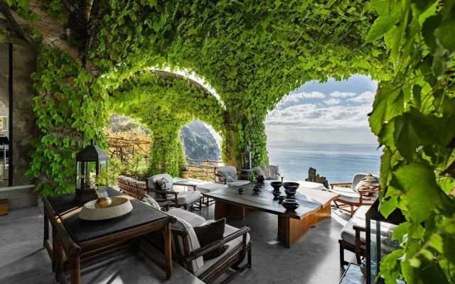 Villa Luna by Myvillacollection