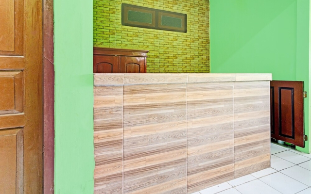 OYO 92062 Pondok Aurel Wahidin