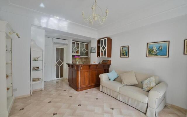 CASA GADEAMUS via le botteghe 12